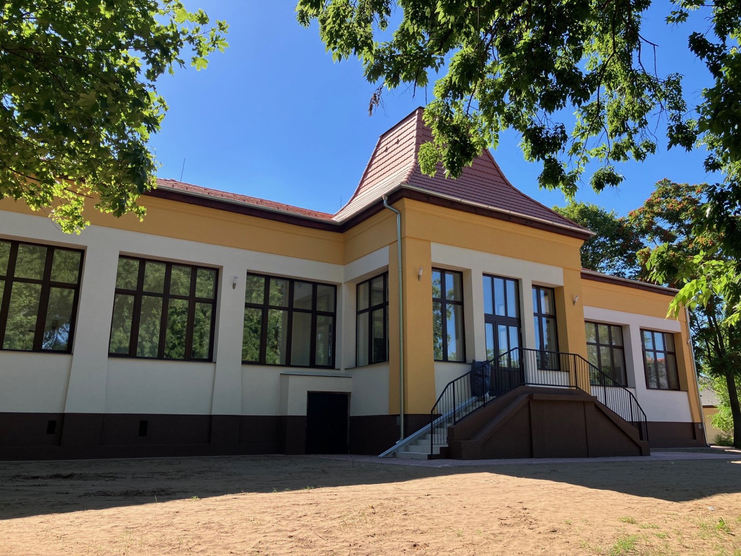 Közösségi ház